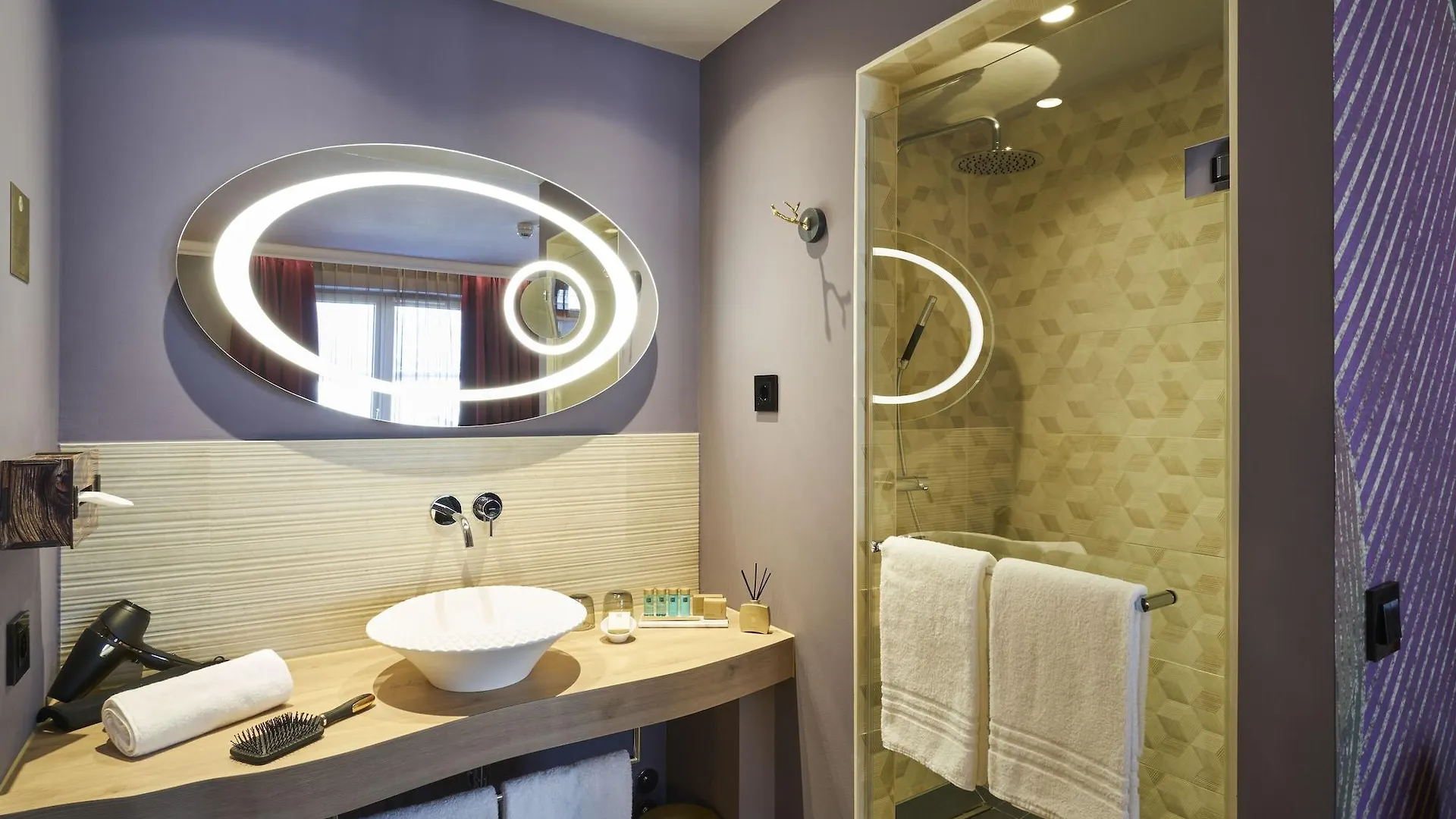 Classic Hotel Harmonie Cologne Germany