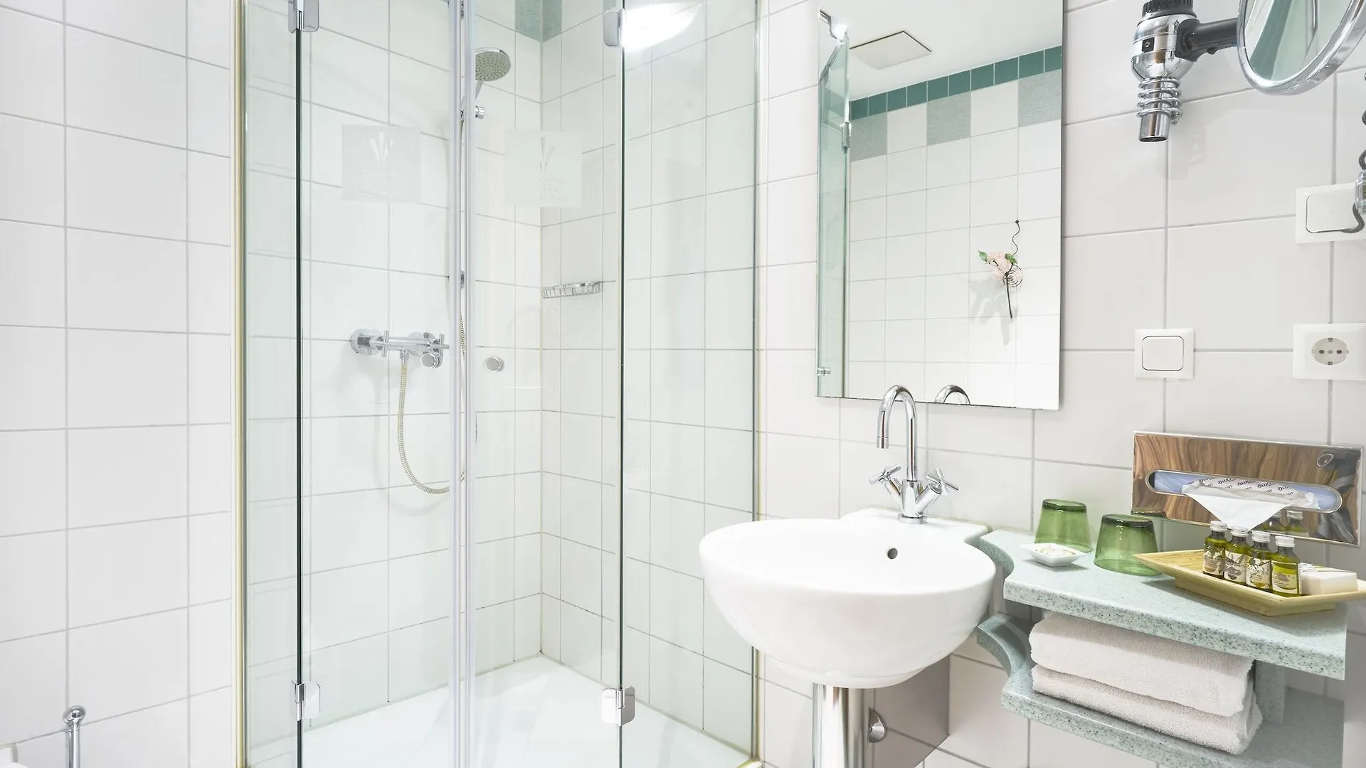 Classic Hotel Harmonie Cologne 3*,