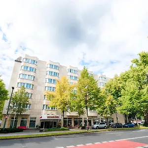 Leonardo Center Ντίσελντορφ