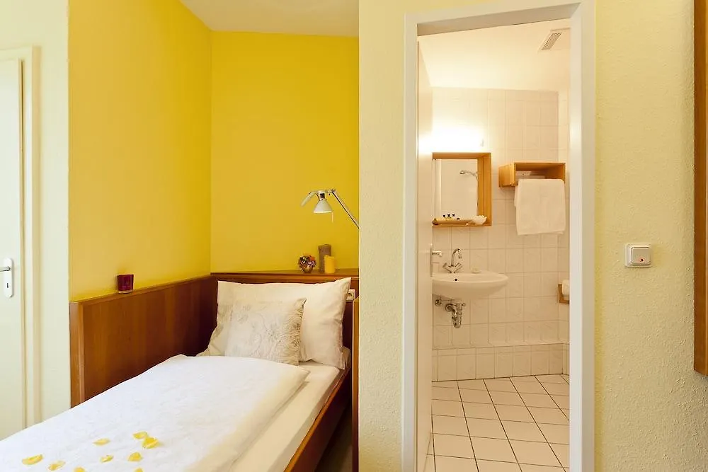 Classic Hotel Harmonie Cologne 3*,