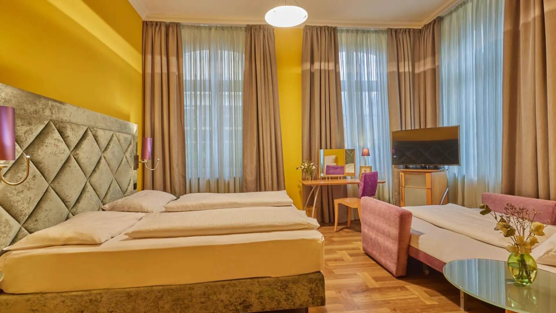 Classic Hotel Harmonie Cologne Germany